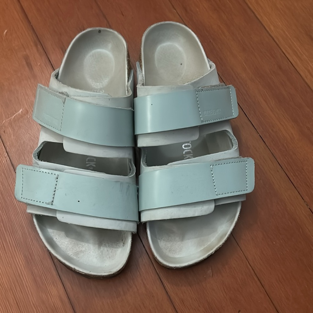 Birkenstock women’s green Sandals